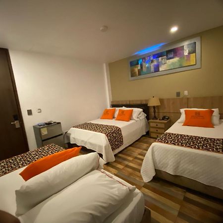 ואיידופאר Hotel Ucla Center מראה חיצוני תמונה