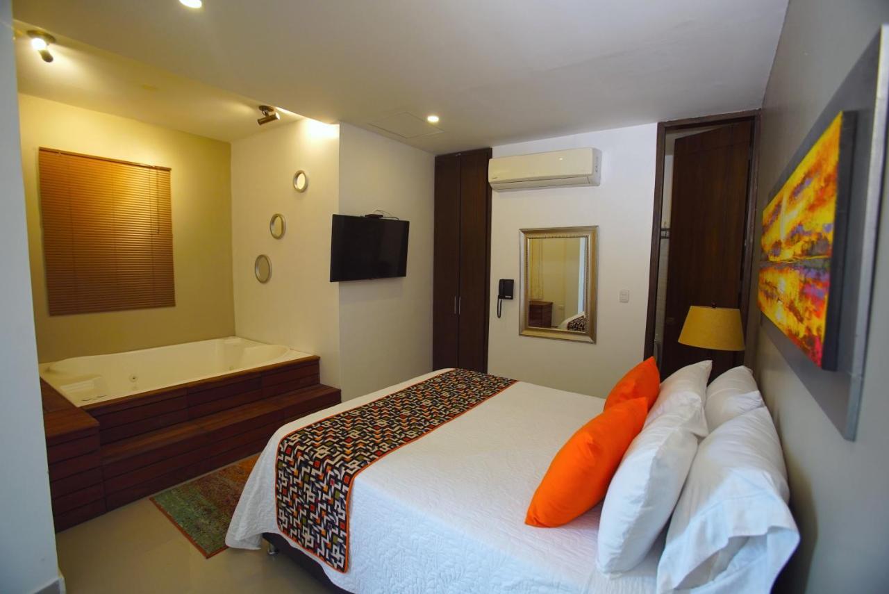 ואיידופאר Hotel Ucla Center מראה חיצוני תמונה