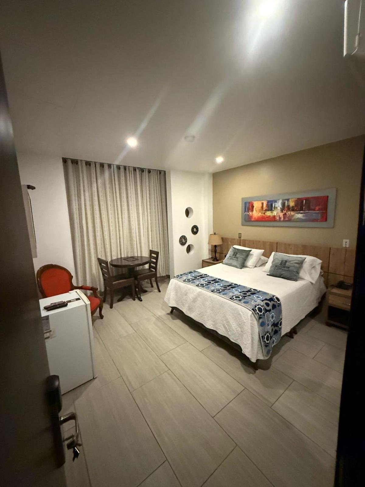 ואיידופאר Hotel Ucla Center מראה חיצוני תמונה